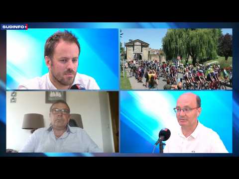 L'image du jour au Tour de France: Simon Yates félicite son frère